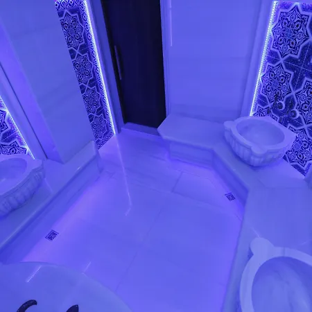 Art Nouveau Pera 3*