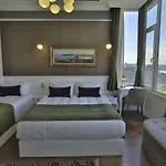 Hotel Art Nouveau Pera 3*
