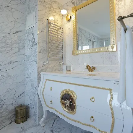 Art Nouveau Pera Hotell