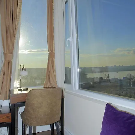 Art Nouveau Pera Hotell Istanbul