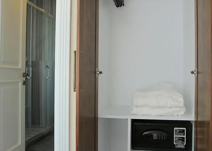 Art Nouveau Pera Hotel 3*