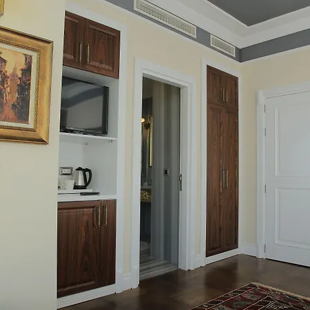 Art Nouveau Pera Hotel 3*