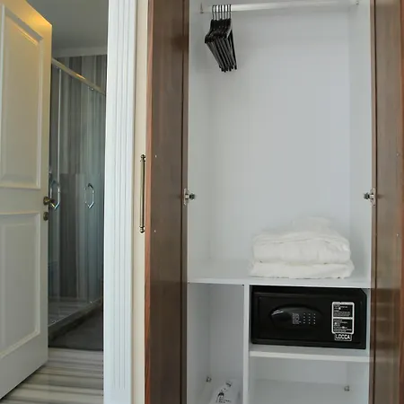 Art Nouveau Pera Otel 2*