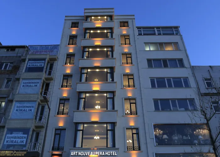 Art Nouveau Pera Hotel 3*