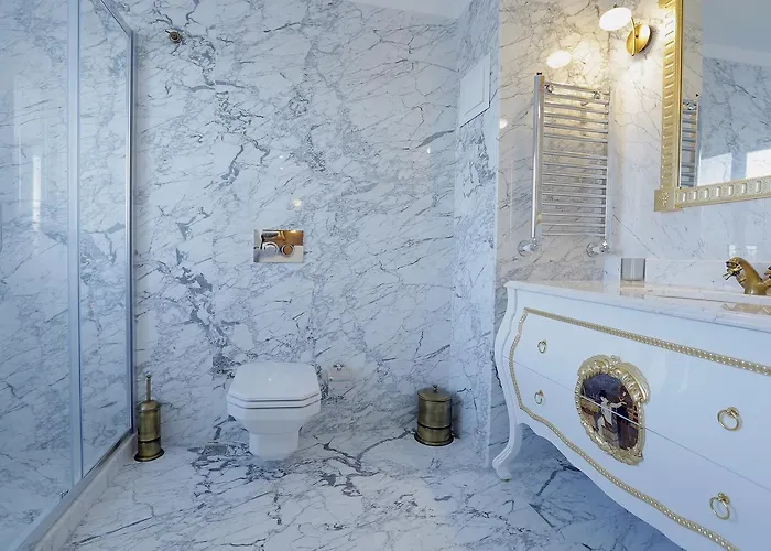 Art Nouveau Pera Hotel