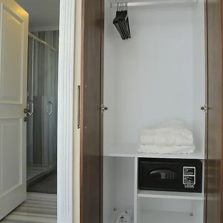 Art Nouveau Pera Hotel 2*