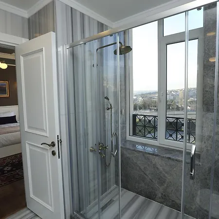 Hotel Art Nouveau Pera 2*